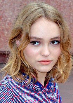 Bilde 3 av Lily Rose Depp