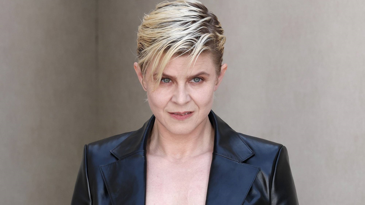 Robyn